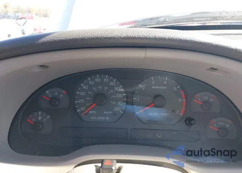 2001 Ford Mustang из США, поврежденный, VIN 1FAFP40401F144846